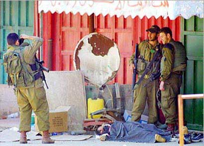 Humanisme or Collaboration ? La police palestinienne sauve un soldat israélien à Jénine !
